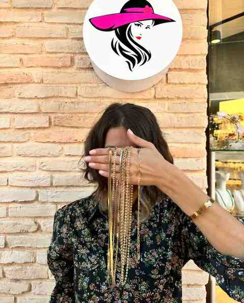 <br />
<b>Deprecated</b>:  htmlspecialchars(): Passing null to parameter #1 ($string) of type string is deprecated in <b>/home/tarihisarlokanta/public_html/elitaksesuarkirklareli/components/galeri.php</b> on line <b>264</b><br />
